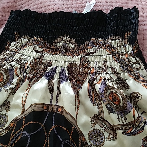 Ocean Breeze Skirt/Dress. Size XL. Color Black with Opulence Design. As-Is. - Picture 4 of 4